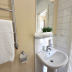 Трехместный (Трехместный комфорт с балконом), Гостевой дом Коралловый Риф