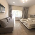 Четырехместный (Четырехместный комфорт с балконом), Гостевой дом Коралловый Риф