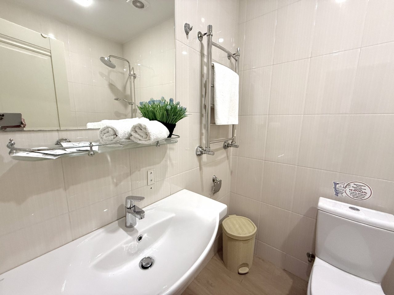 Четырехместный (Четырехместный комфорт с балконом), Гостевой дом Коралловый Риф