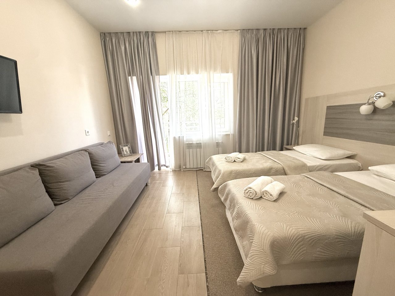 Четырехместный (Четырехместный комфорт без балкона), Гостевой дом Коралловый Риф