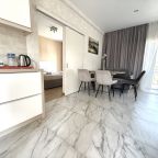 Апартаменты (Апартаменты с кухней и 2мя балконами), Гостевой дом Коралловый Риф