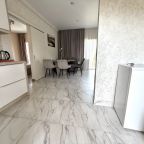 Апартаменты (Апартаменты с кухней и 2мя балконами), Гостевой дом Коралловый Риф