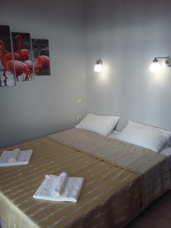 Двухместный (Стандартный двухместный номер с 1 кроватью или 2 отдельными кроватями, вид на море) отеля Круиз, Лоо