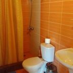 Трехместный (Трехместный номер с душем), Гостевой дом Гранат