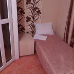 Трехместный (Трехместный номер с душем), Гостевой дом Гранат