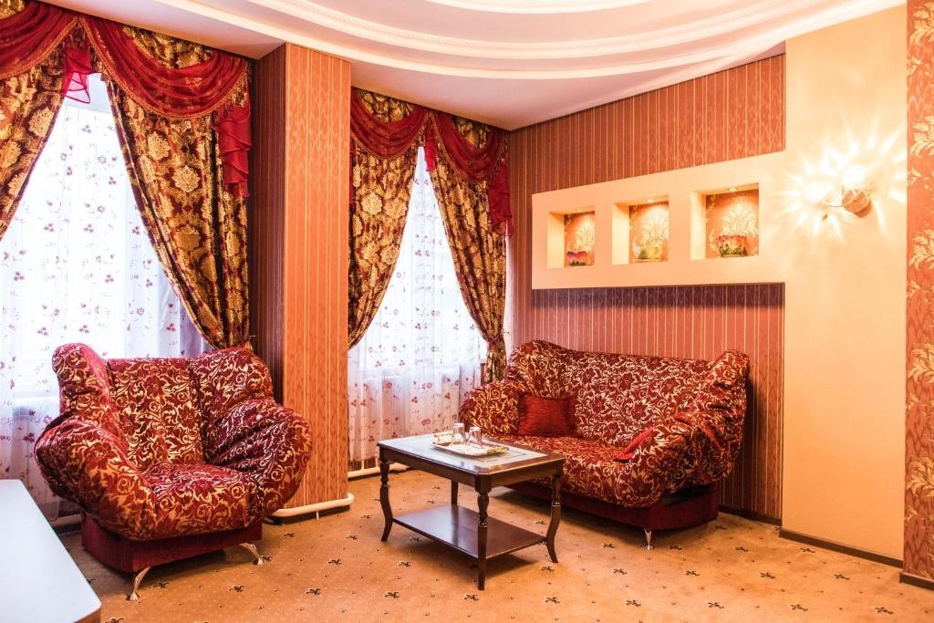 Люкс (2-комнатный) отеля Люблю-но, Москва