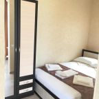 Четырехместный (Четырехместный номер), Гостевой дом на Листопадной