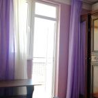 Трехместный (Стандартный трехместный номер с видом на море), Гостевой дом Эмилия