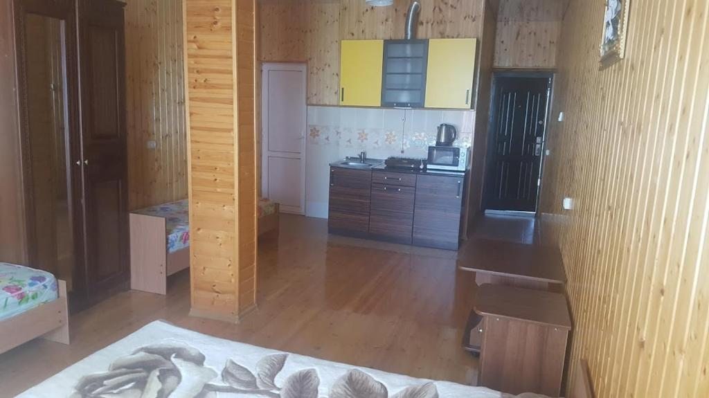 Семейный (Семейный номер с видом на море), Гостевой дом Эмилия