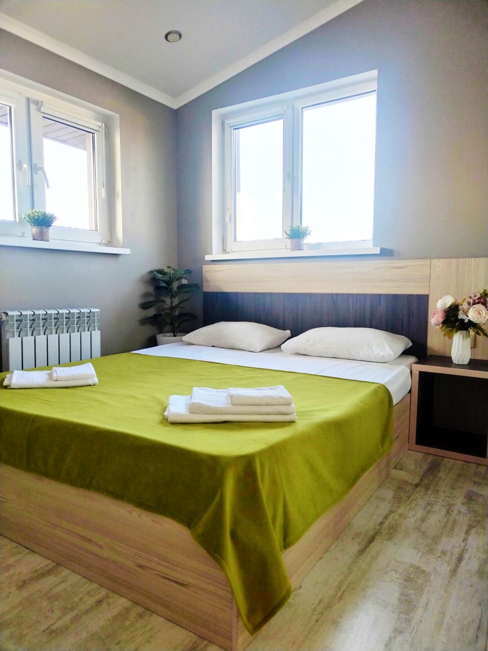 Апартаменты (Двухкомнатные четырёхместные с кухней), Гостевой дом Башня