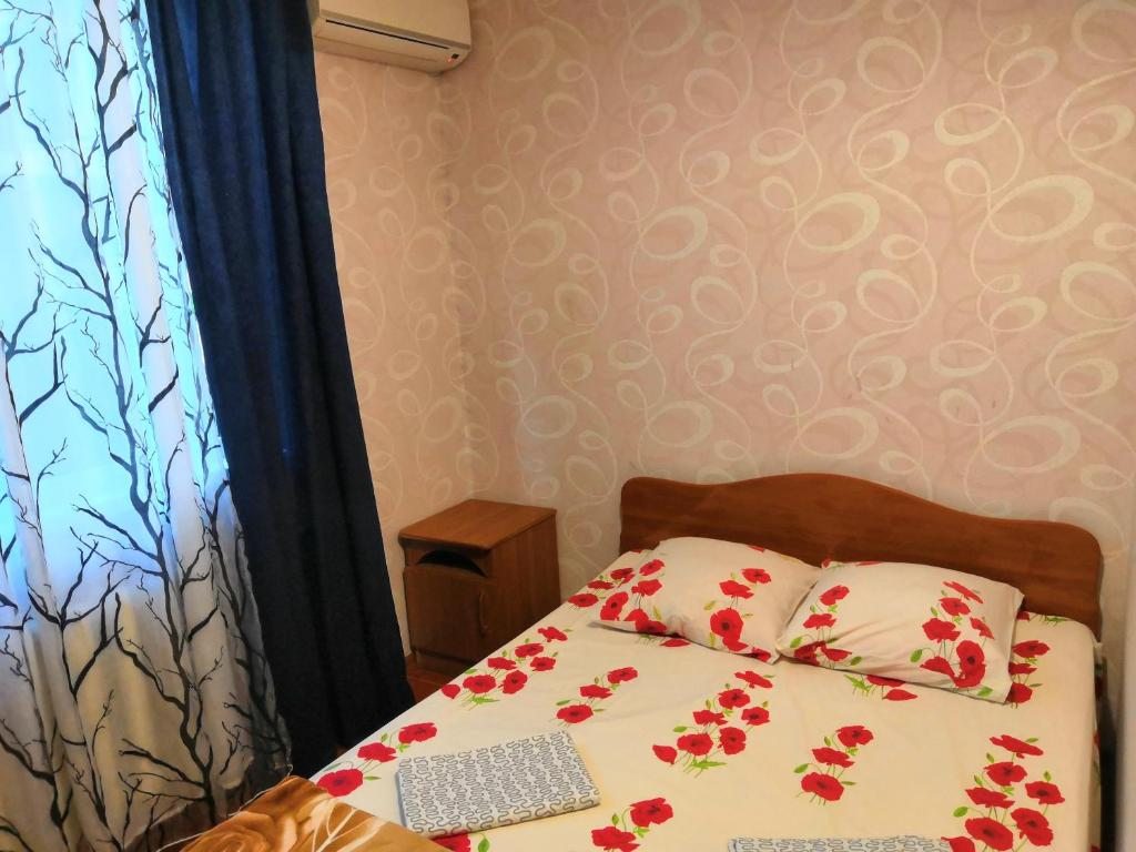 Двухместный (Двухместный номер эконом-класса с 2 отдельными кроватями) гостевого дома Альбина на Чкалова, Адлер