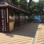 Беседки для отдыха, Отель Village House