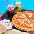 Своя ухоженная территория, Отель Village House