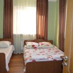 Трехместный (Трехместный номер с основными удобствами), Гостевой дом в Олимпийской деревне