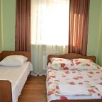 Трехместный (Трехместный номер с основными удобствами), Гостевой дом в Олимпийской деревне