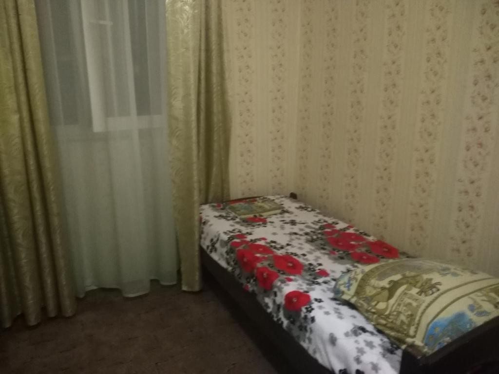 Трехместный (Трехместный номер с общей ванной комнатой) гостевого дома На Победы 268, Лазаревское