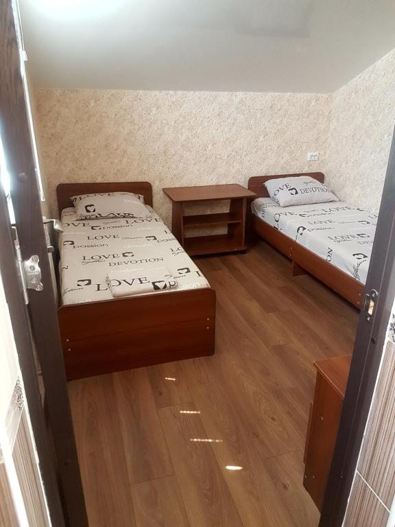 Двухместный (Двухместный номер с 2 отдельными кроватями) гостевого дома на Свердлова, 37, Адлер