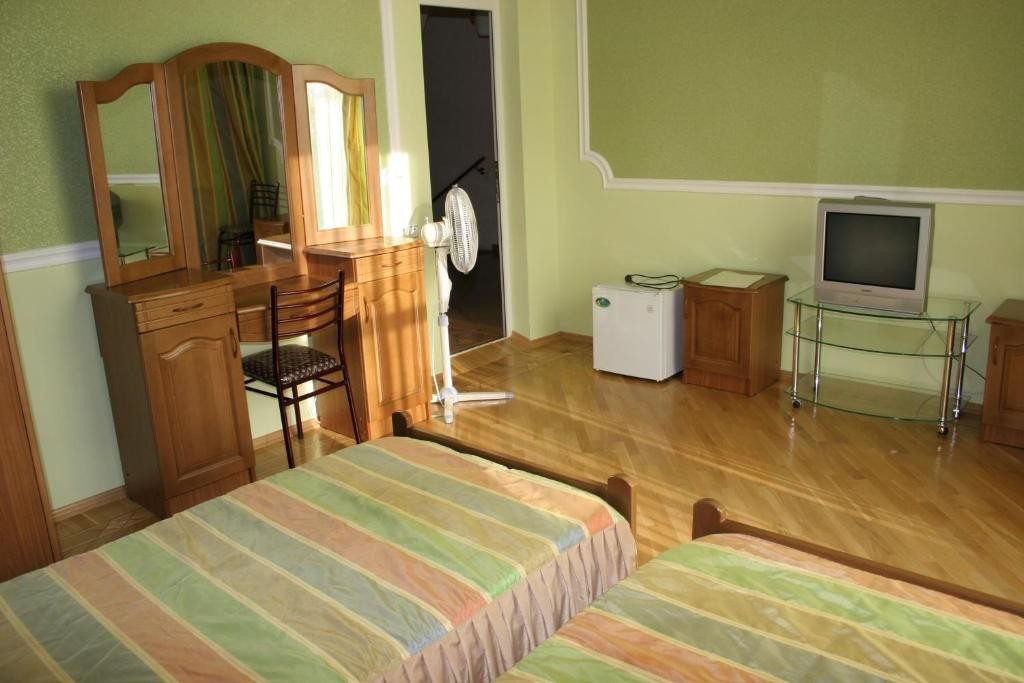 Двухместный (Двухместный номер с 2 отдельными кроватями) гостевого дома На Белинского 12, Лазаревское