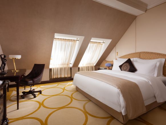 Фотография номера гостиницы The St. Regis Moscow Никольская