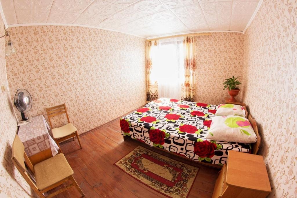 Двухместный (Небольшой двухместный номер с 1 кроватью или 2 отдельными кроватями) гостевого дома Кит, Лазаревское