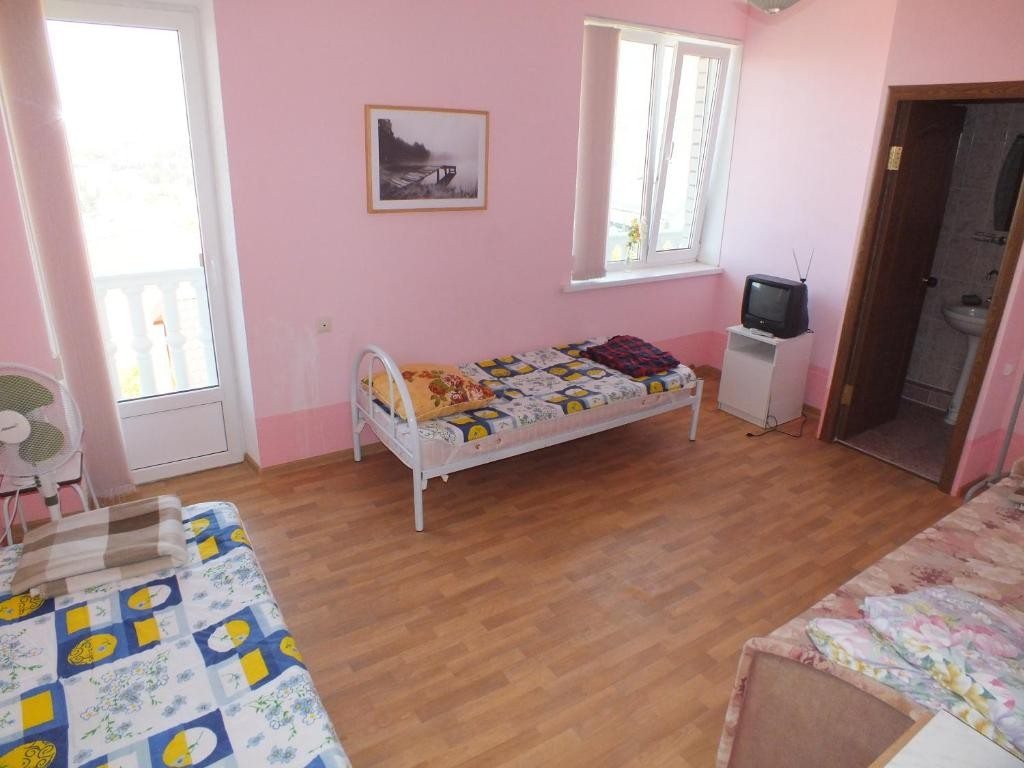 Трехместный (Трехместный номер), Гостевой дом Лиза