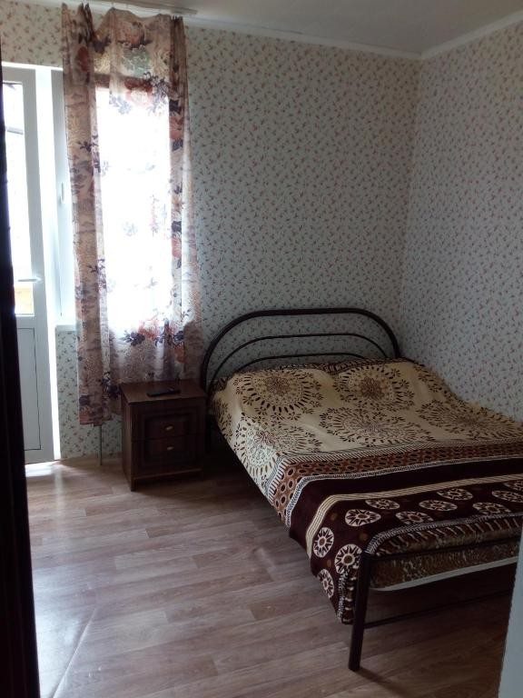 Двухместный (Бюджетный двухместный номер с 1 кроватью) мини-гостиницы На Единство 31, Лазаревское