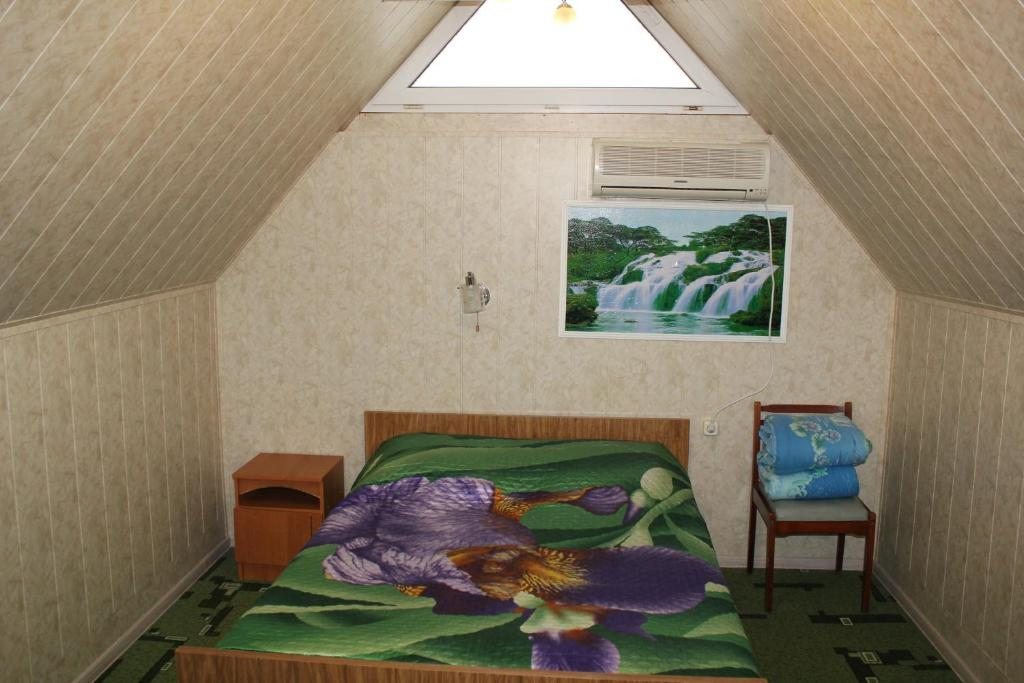 Двухместный (Улучшенный двухместный номер с 1 кроватью) гостевого дома На Бирюзовой 9а, Лазаревское