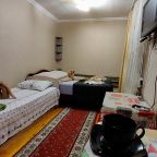 Трёхместный и более (Трех местный на первом этаже отдельны вход), Гостевой дом У Риты