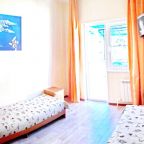 Двухместный (Двухместный номер с 2 отдельными кроватями и балконом.), Гостевой дом Фортуна