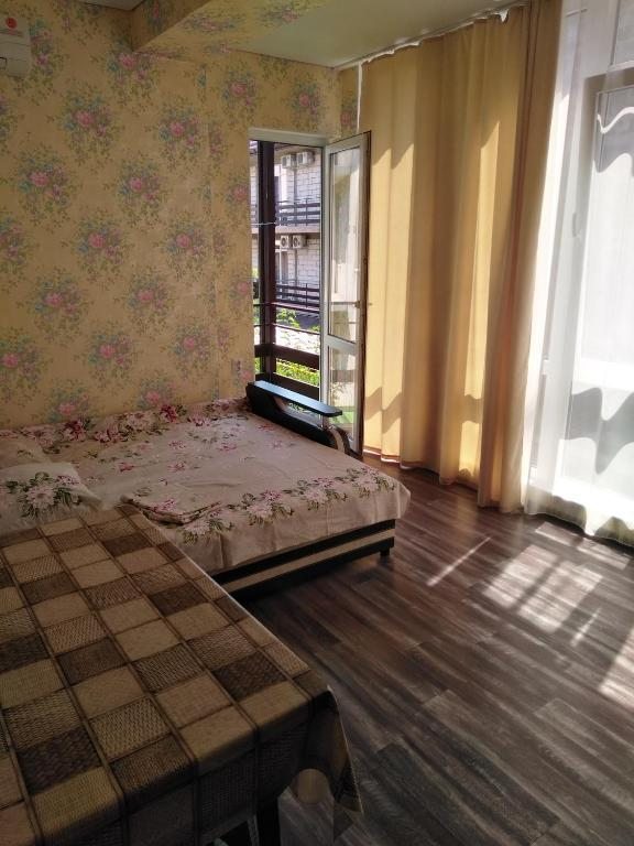 Апартаменты (Апартаменты с 2 спальнями) гостевого дома Рэдэд, Лазаревское