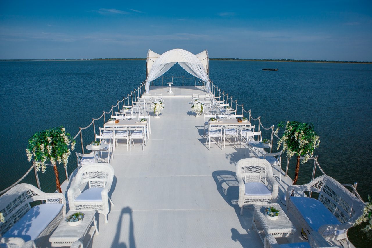 Пирс для выездной регистрации, Загородный клуб Адмирал Боровский