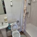 Трехместный (Две односпальные кровати 90х220, диван 120х200), Гостевой дом Мама джан