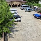 Парковка во дворе