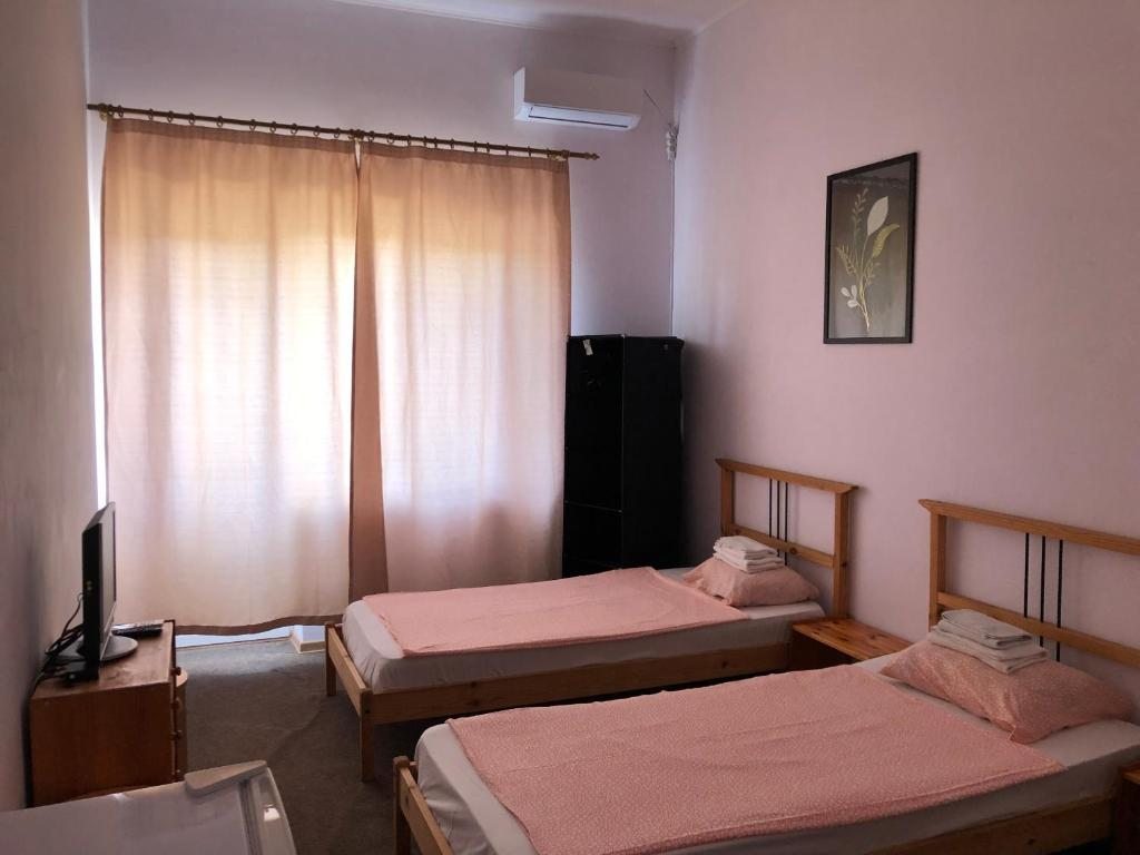 Двухместный (Двухместный номер с 2 отдельными кроватями) гостевого дома На Лесной, Архипо-Осиповка
