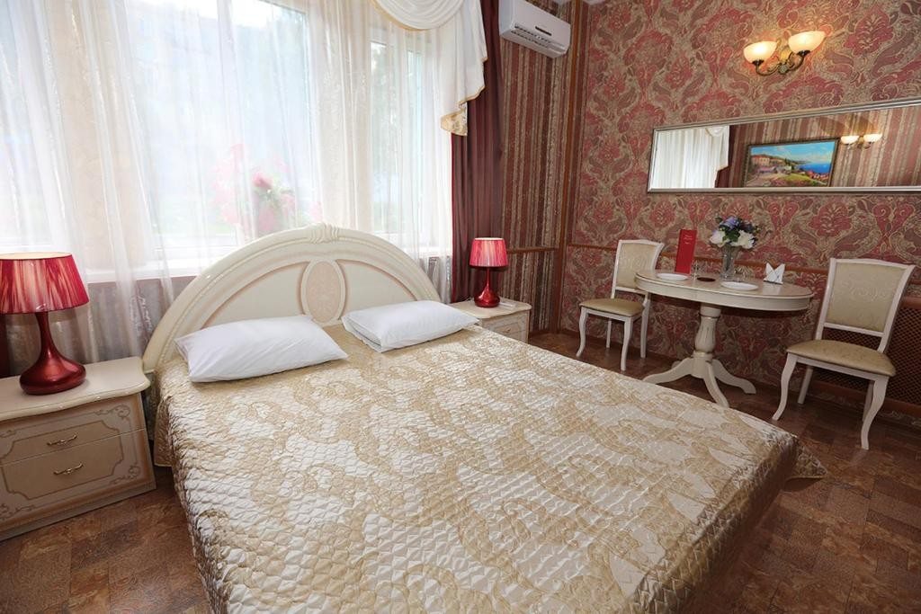 Двухместный (Стандартный двухместный номер с 1 кроватью) отеля Romani, Москва