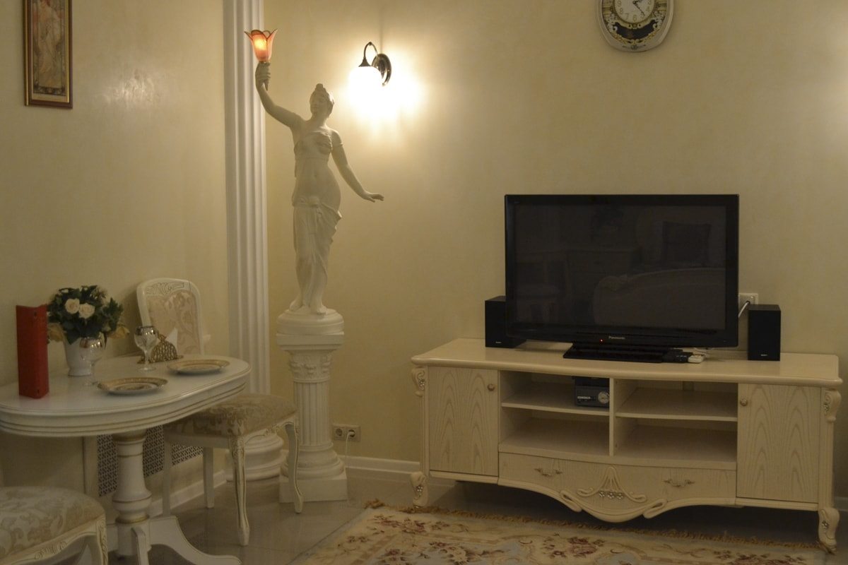 Апартаменты (Апартаменты), Отель Romani