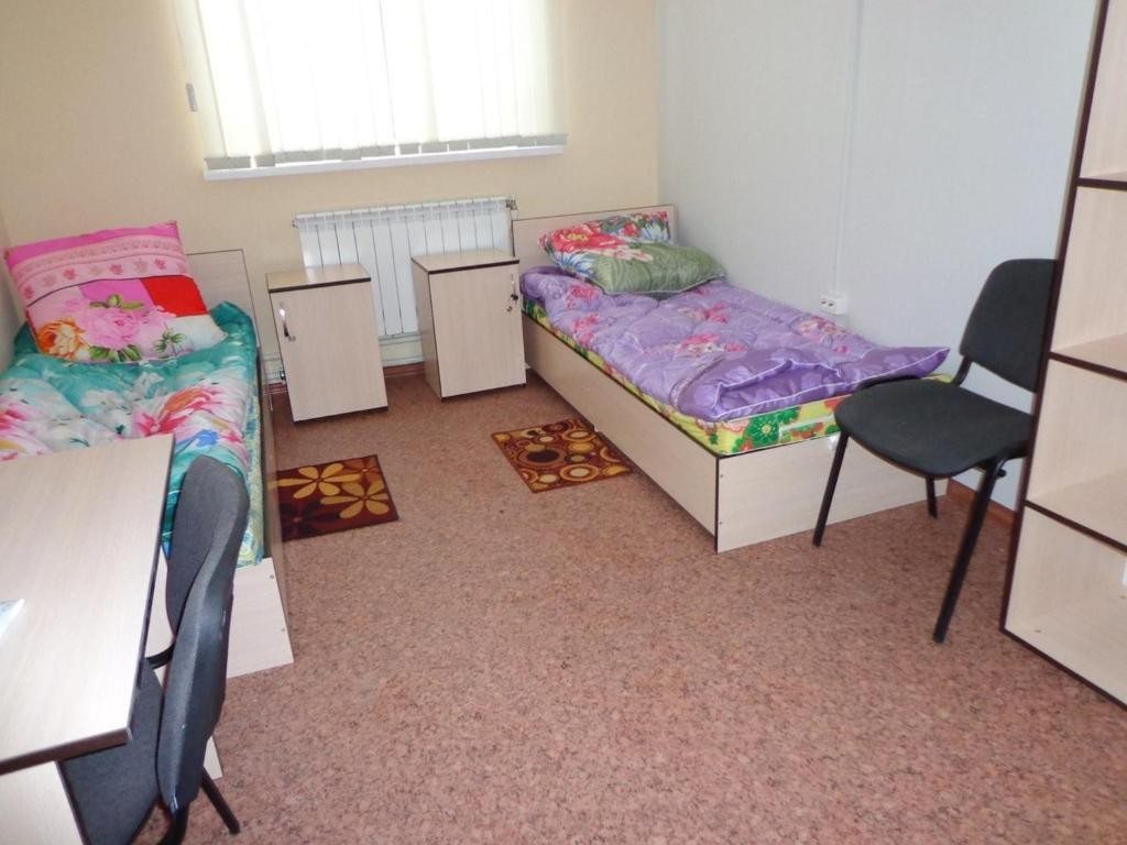Двухместный (Бюджетный двухместный номер с 2 отдельными кроватями) хостела Парковый, Белгород