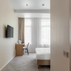 Трехместный (С видом на город), Отель Kinney