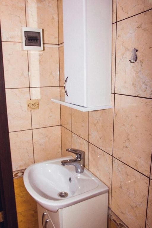 Двухместный (Двухместный номер с 1 кроватью и собственной ванной комнатой) хостела Idalgo, Брянск