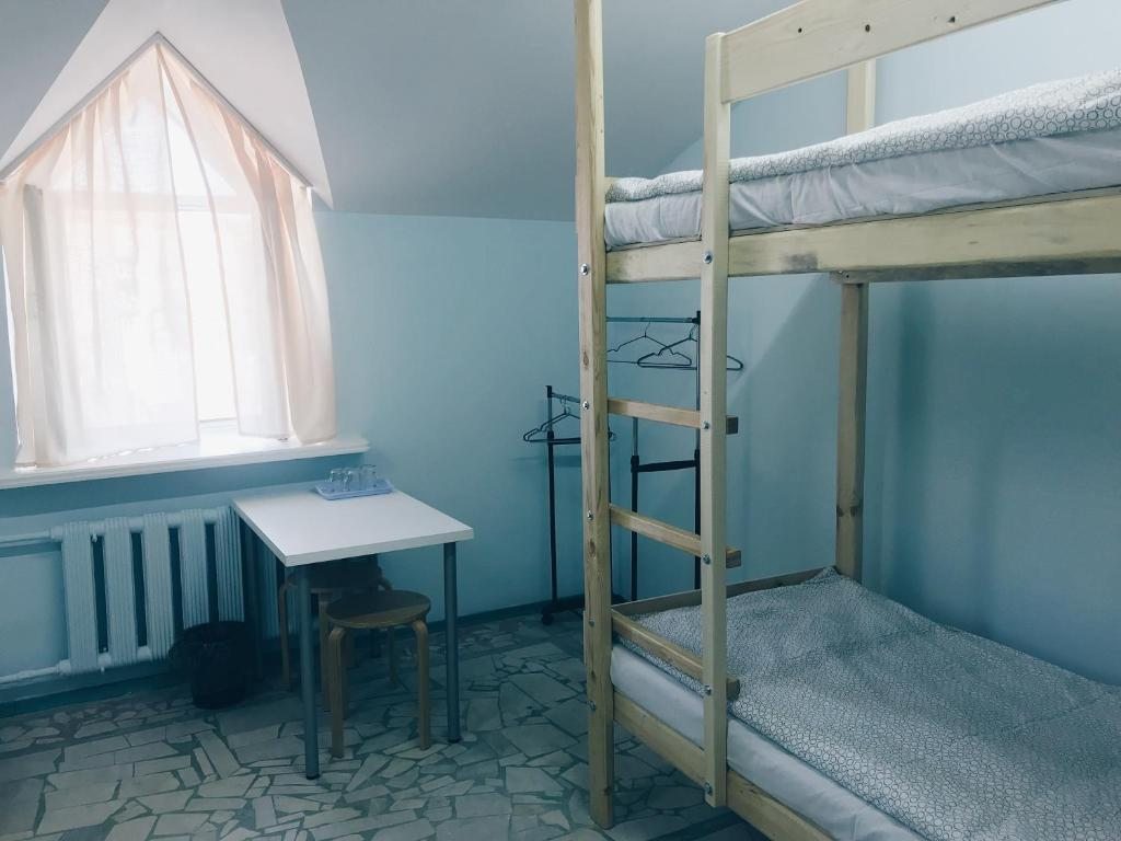 Номер (Спальное место на двухъярусной кровати в общем номере для мужчин и женщин) хостела Добро пожаловать, Чебоксары