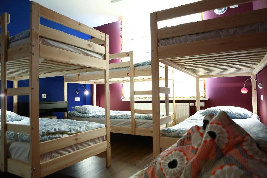 Номер (Спальное место на двухъярусной кровати в общем номере для мужчин) хостела Филиппов, Чебоксары