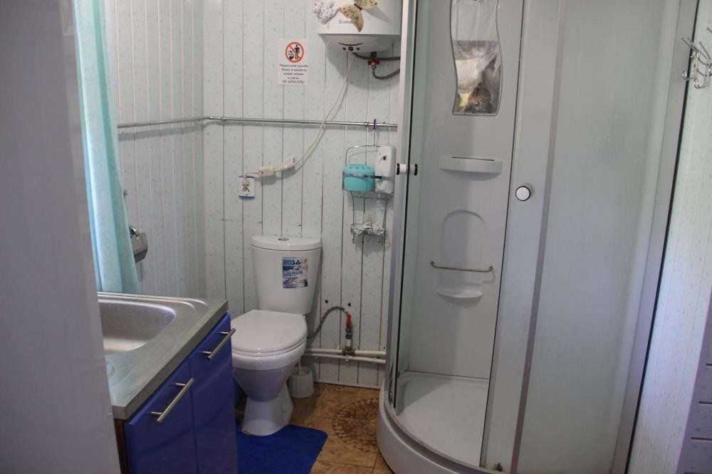 Семейный (Cемейный номер с собственной ванной комнатой) гостевого дома Мечта, Должанская