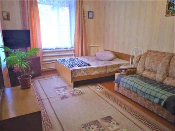 Дом для отпуска На Садовой 113, Должанская