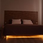 Полулюкс (С 1 большой кроватью и балконом), Гостевой дом КИТ