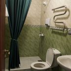 Полулюкс (С 1 большой кроватью и балконом), Гостевой дом КИТ