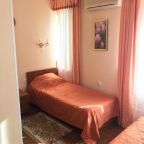 Трехместный (Трехместный номер), Гостевой дом Магнолия