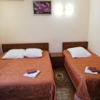 Трехместный (Улучшенный трехместный номер), Гостевой дом Магнолия