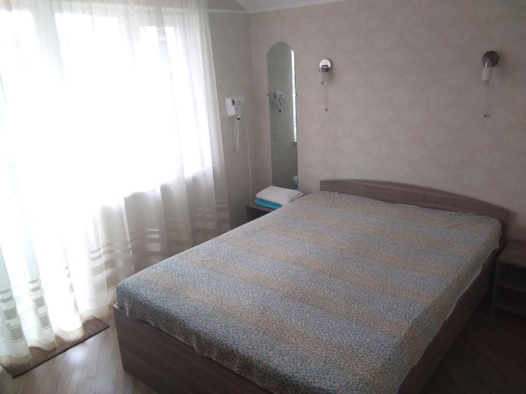 Двухместный (Двухместный номер с 1 кроватью и балконом), Гостевой дом на Трудящихся 111