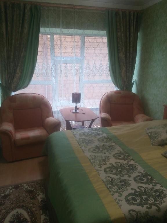 Двухместный (Двухместный номер Делюкс с 1 кроватью) гостевого дома На Чуйской 56а, Горно-Алтайск