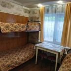 Четырехместный (Четырехместный номер с общей ванной комнатой), Гостевой дом У Людмилы на Самбурова
